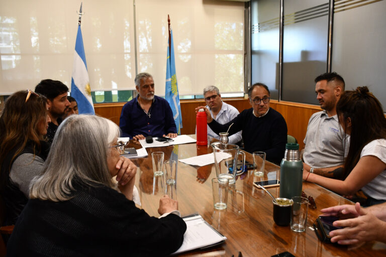 LA COMISIÓN SE REUNIÓ CON EL NUEVO DIRECTORIO